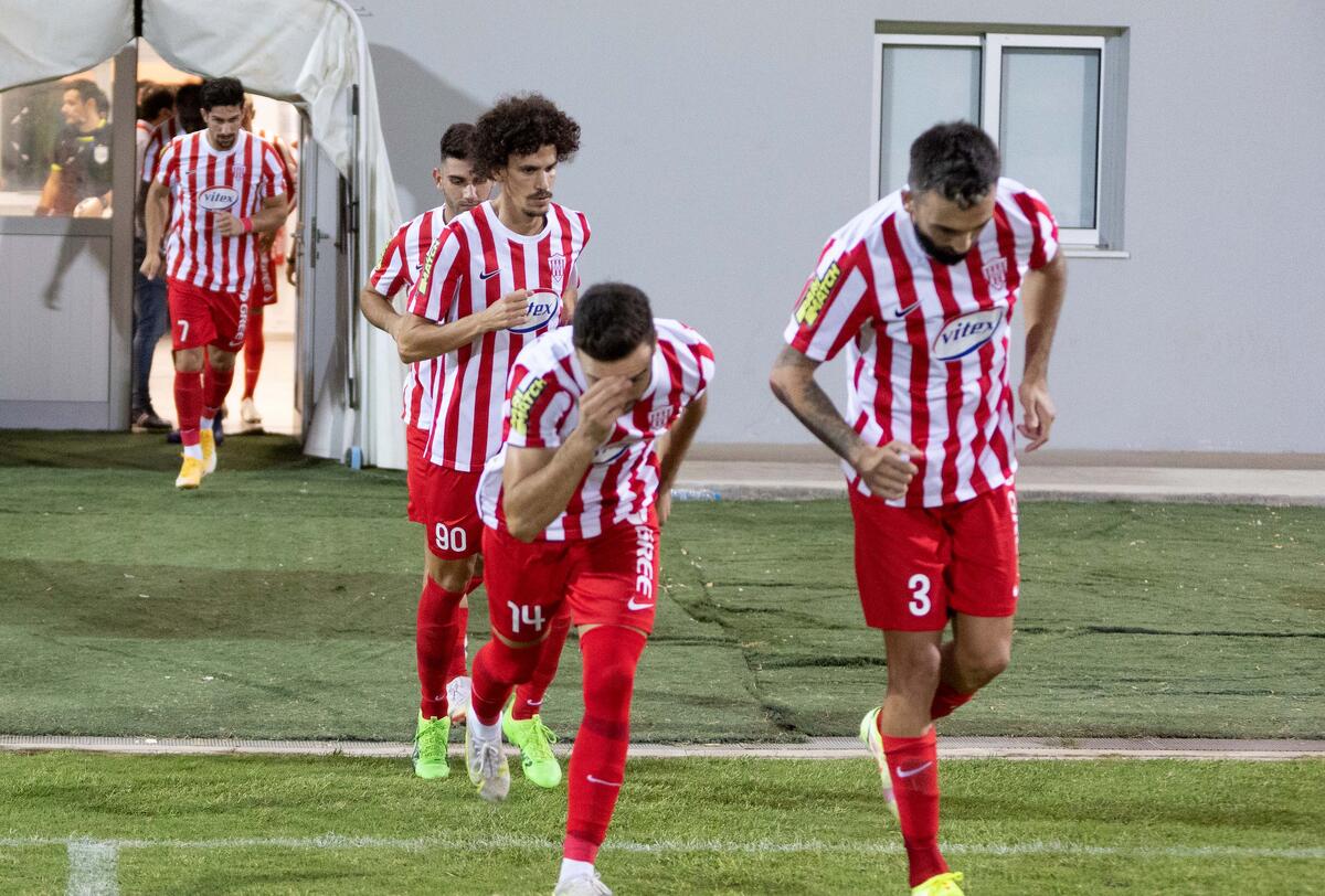 Επέστρεψε «αγριεμένη» η Νέα Σαλαμίνα thumb