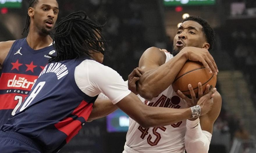 NBA: Παρά τη μέτρια βραδιά τους, οι Καβαλίερς νίκησαν τους Γουίζαρντς thumb