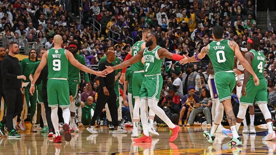 NBA: Φοβεροί Σέλτικς, νίκησαν και τους Λέικερς στο LA thumb