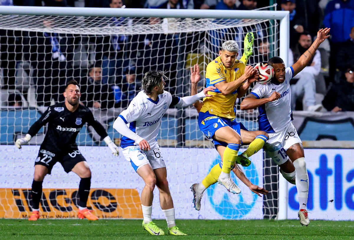 ΑΠΟΕΛ – Απόλλων 0-0: Ά«χ»αρος συμβιβασμός και «λευκή» ισοπαλία thumb