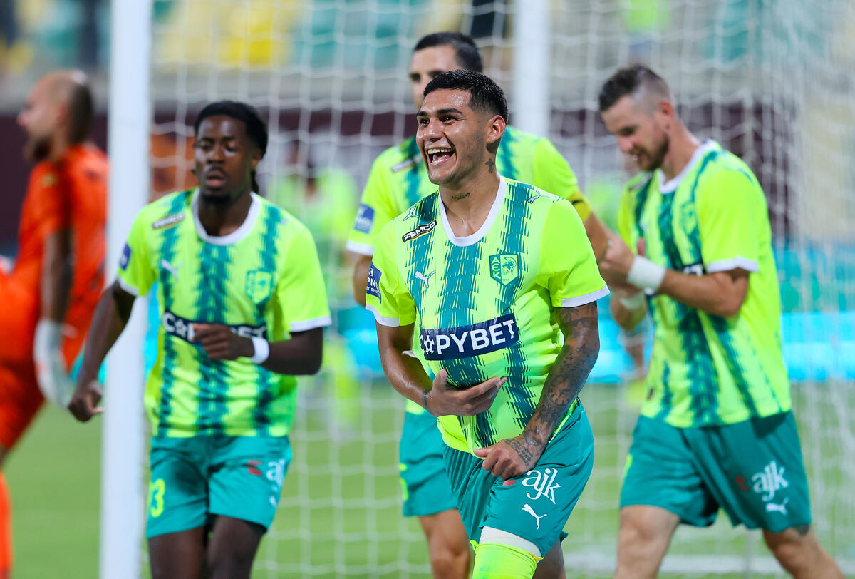 ΑΕΚ – Παρτίζαν 1-0: Προβάδισμα πρόκρισης με «χρυσοκέφαλο» Καμπρέρα thumb