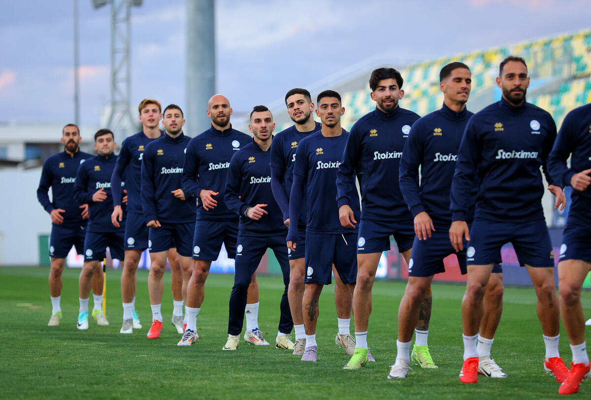 Οι 26 ποδοσφαιριστές που κάλεσε ο Μάντζιος για τα φιλικά με Βουλγαρία και Ρουμανία thumb