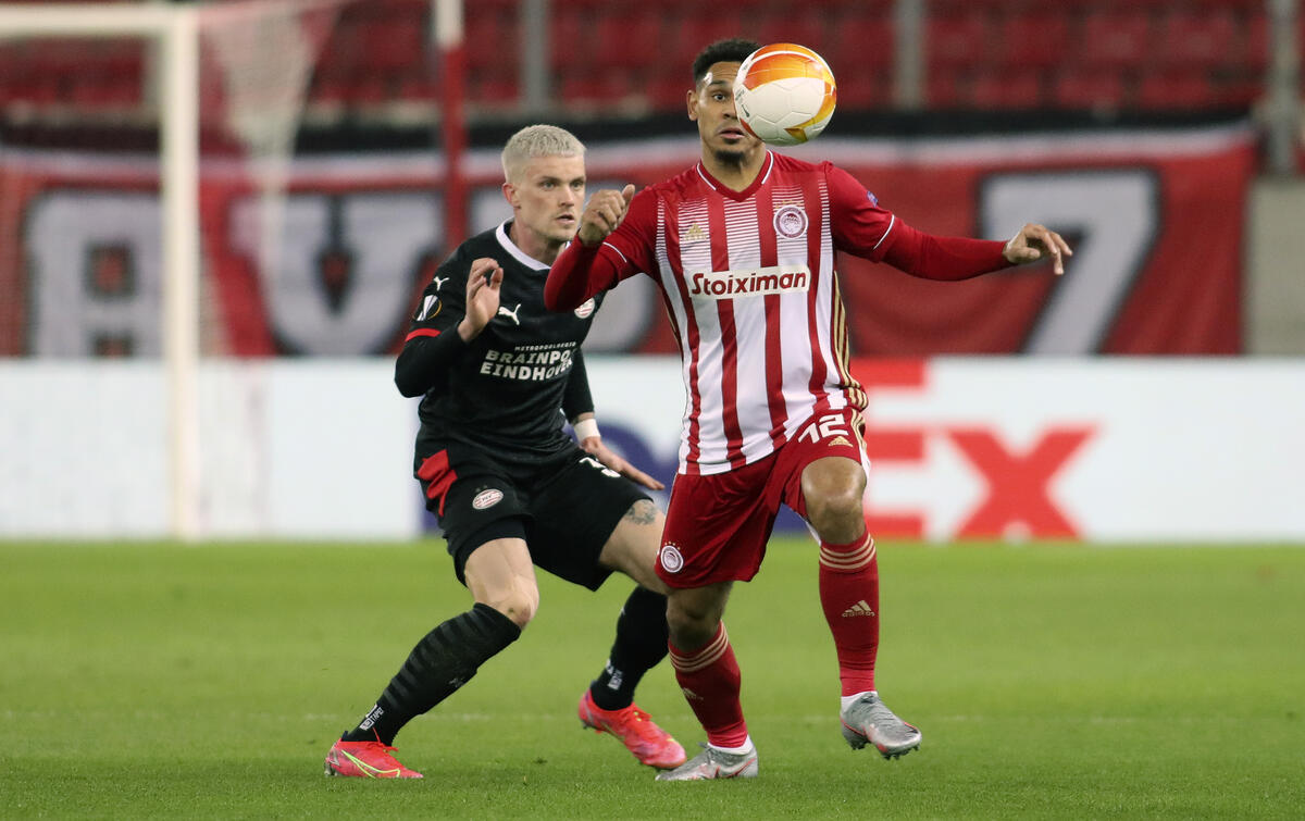 Η ενδεκάδα του Ολυμπιακού στο Philips Stadion thumb