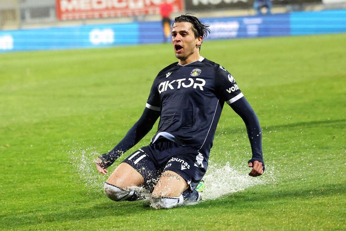 Αστέρας Τρίπολης-Παναιτωλικός 2-0: Οι Αρκάδες χόρεψαν στη βροχή! thumb