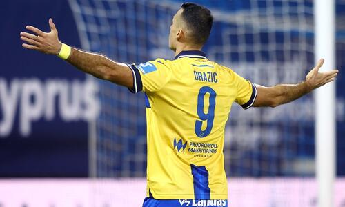 Ομόνοια Αρ.-ΑΠΟΕΛ 0-4: Στην κορυφή με «ζωγραφιές» Ντράζιτς! thumb