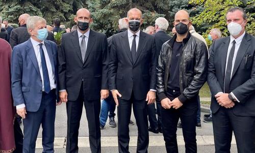 «Ο κορυφαίος προπονητής στην ιστορία του Ολυμπιακού» thumb