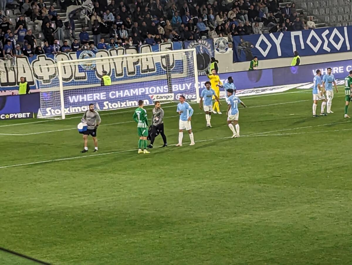 Αναγκαστική αλλαγή λίγο πριν το ημίχρονο στο Άρης-Πάφος! thumb