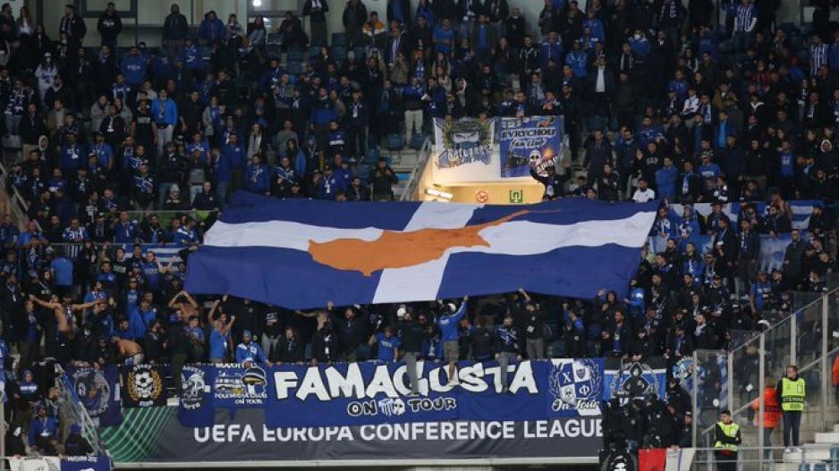 Η Ανόρθωση αποθεώνει τον κόσμο της (pic) thumb