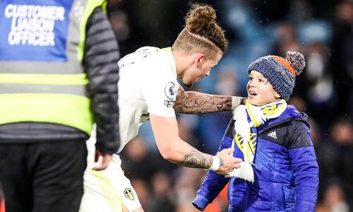 Τιμώρησε τους γονείς/κηδεμόνες του μικρού που εισέβαλε στον αγωνιστικό χώρο thumb