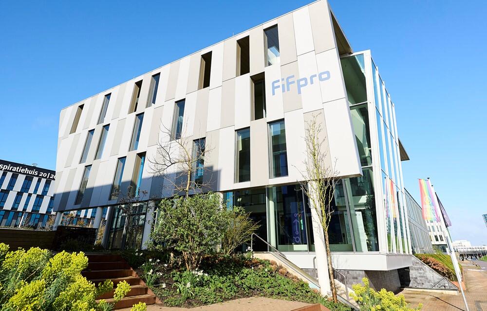 FIFPRO προς ΚΟΠ: Μόνο με τη συγκατάθεση των παικτών thumb