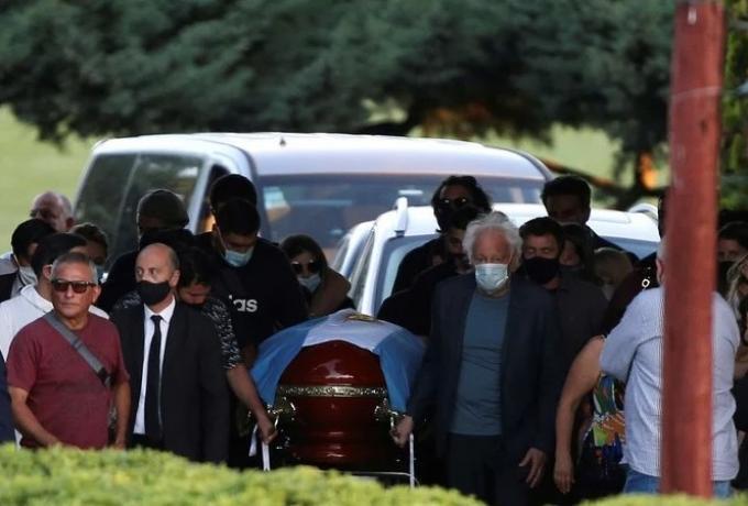 Η Αργεντινή και μαζί της όλος ο κόσμος είπε το «τελευταίο» αντίο στον Μαραντόνα thumb