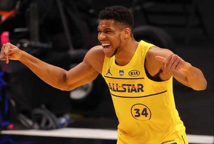 Στα χνάρια του Τζόρνταν ο MVP Γιάννης (pic) thumb