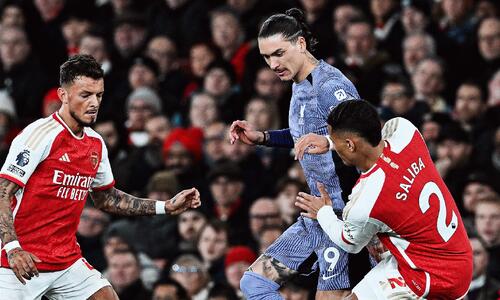 Premier League: Μεγάλη νίκη για Άρσεναλ, «φωτιά» στη μάχη του τίτλου thumb