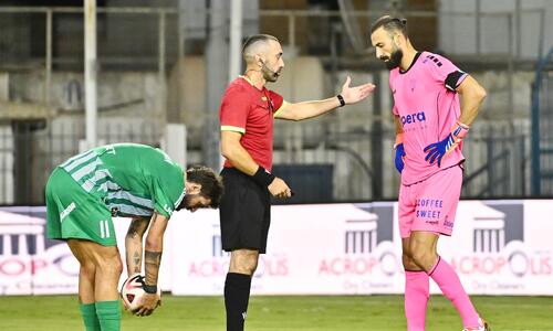 «Απαράδεκτη η διαιτησία του Θεουλή» thumb