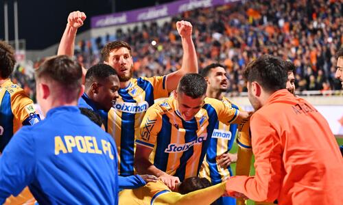 Στιγμιότυπα: Το χρυσό γκολ Τομανέ και τα highlights του ντέρμπι!  thumb