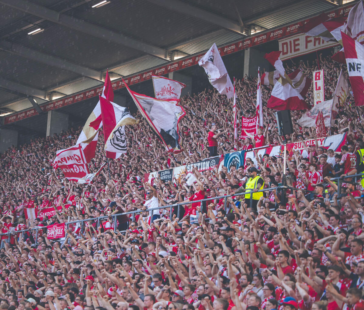 Bundesliga: «Αγκαλιά» με την παραμονή η Μάιντς thumb