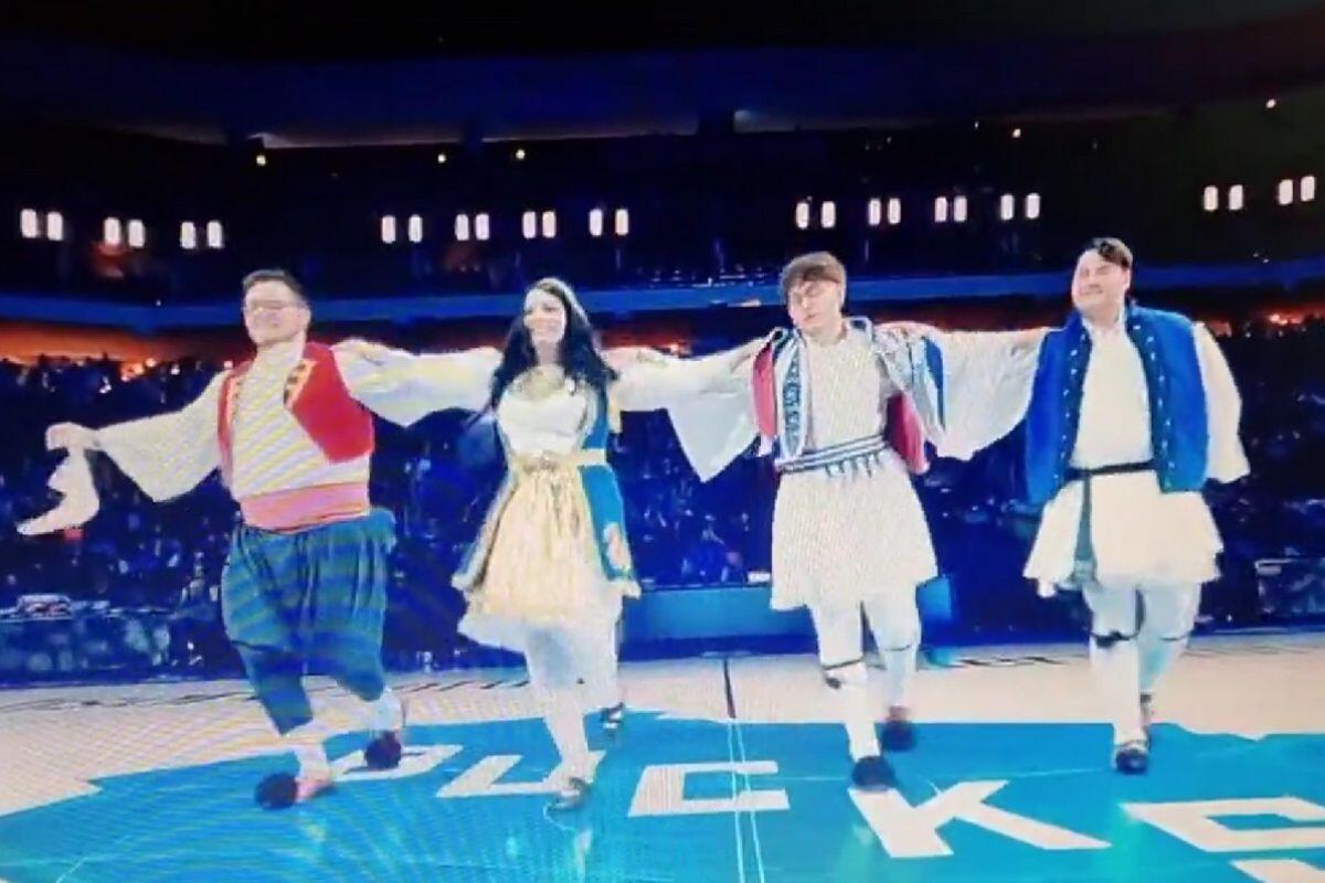 Χαμός στο Μιλγουόκι, Greek Night με Κωνσταντίνο Αργυρό  thumb