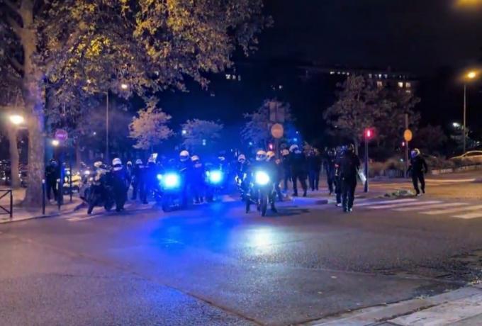Βίντεο: Σκηνές χάους στο Παρίσι μετά την πρόκριση της Παρί στον τελικό thumb