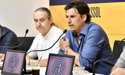Επική ατάκα από Κόουλμαν για την θερμοκρασία: «Δεν θα κάτσω στην καρέκλα γιατί θα καίει» thumb