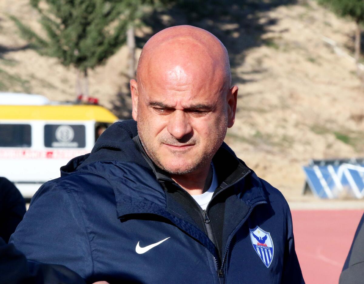 Έντονος ο Τιμούρ: 