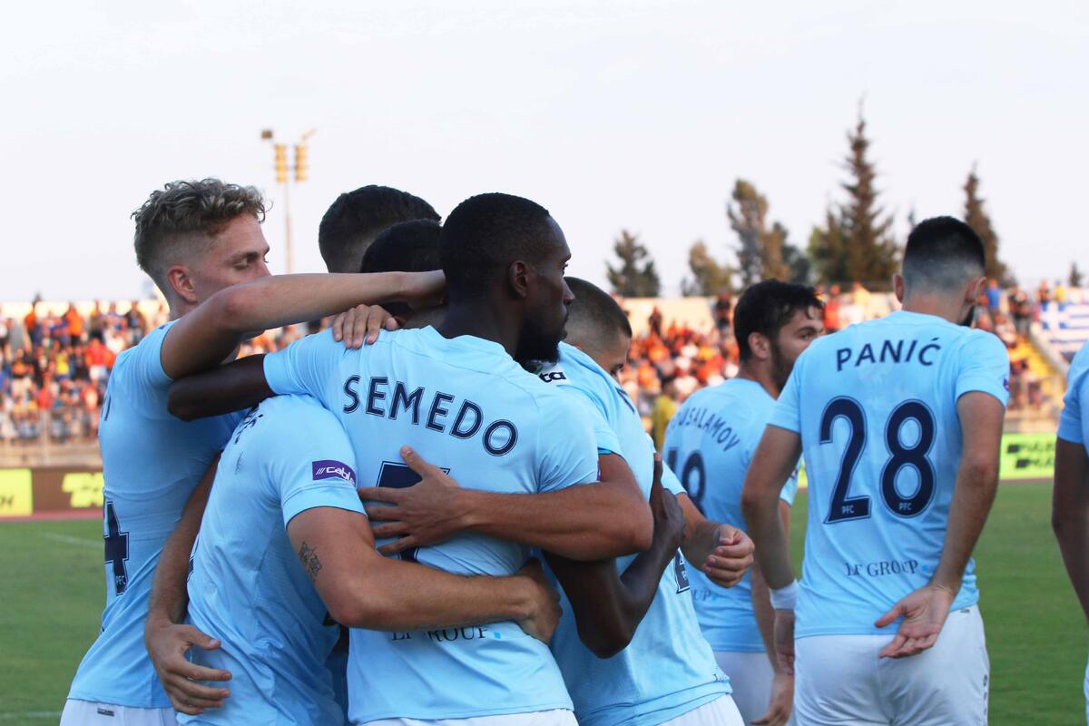 Πέναλτι με VAR και 2-0 (video)  thumb