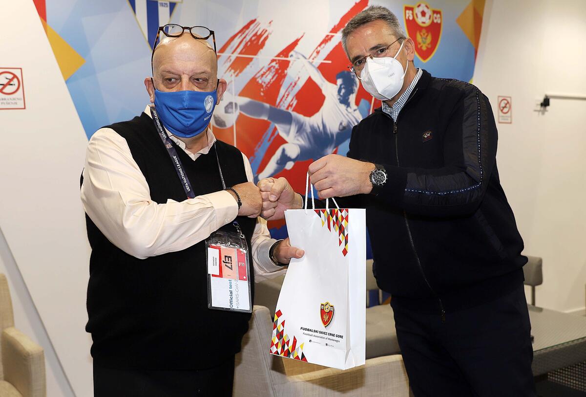Επιστολή σε Κούμα: 