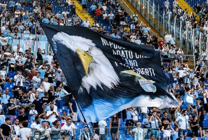Στο 75% της χωρητικότητας ανοίγουν τα γήπεδα στην Ιταλία thumb