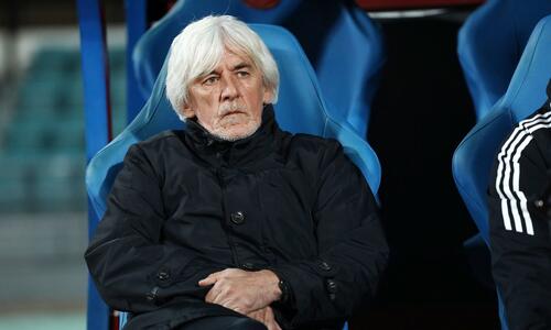 Επίθεση στον Ιβάν Γιοβάνοβιτς από πρώην ποδοσφαιριστή του! thumb