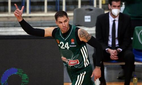 Φοβερός Παναθηναϊκός στο ντεμπούτο του Στέφαν Γιόβιτς thumb