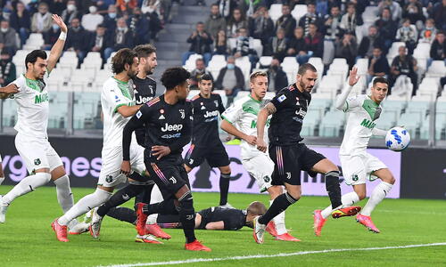 Serie A: «Σόκαρε» την Γιουβέντους η Σασουόλο thumb
