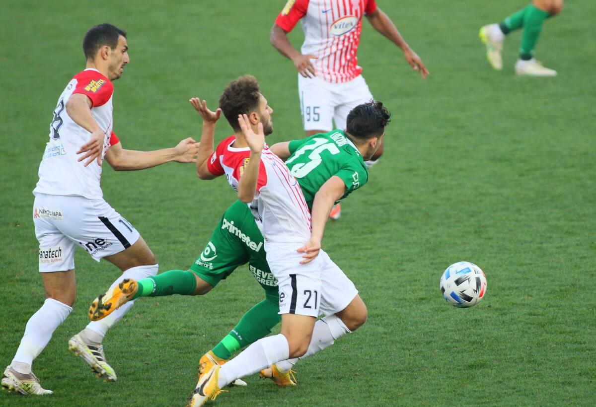 ΤΕΛΙΚΟ: Ομόνοια-Νέα Σαλαμίνα 2-0 thumb