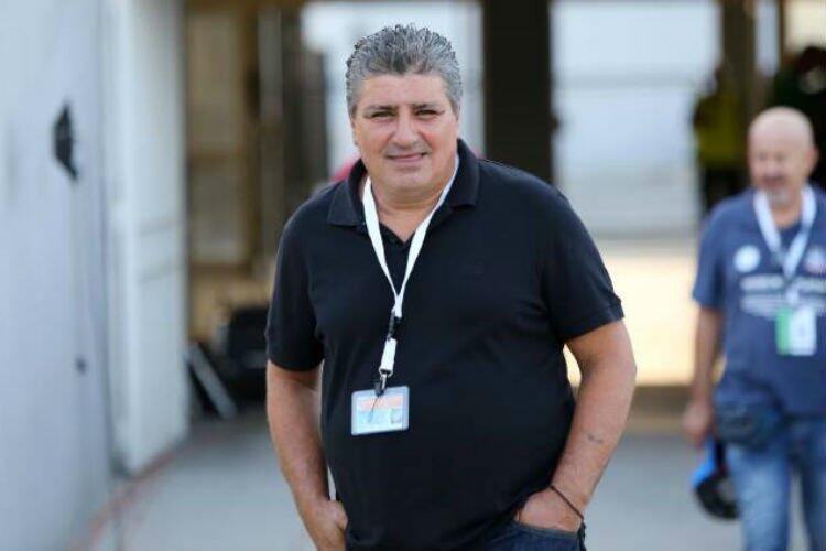 Χριστοδούλου: 