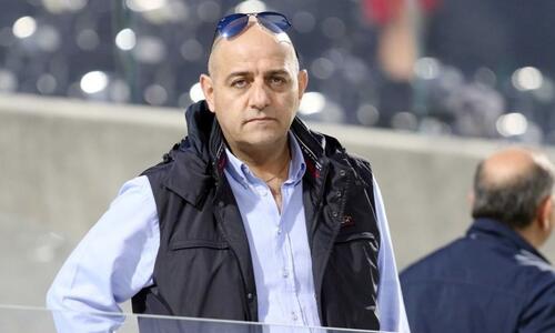 «Δεν έχω αποφασίσει ακόμη, εάν με ενδιαφέρει η προεδρία» thumb