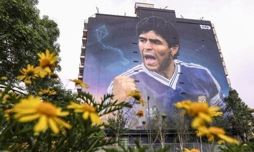 «Ο Μαραντόνα πέθανε ξαφνικά και απρόβλεπτα» thumb