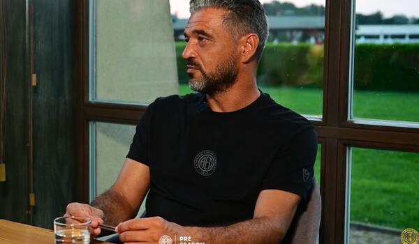 «Μου παρείχαν όλους τους παίκτες που ήθελα, είναι ευθύνη...» (βίντεο)thumb