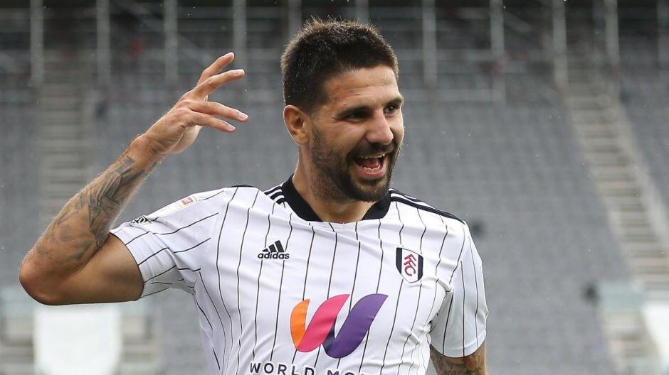 Μίτροβιτς: Ο Σέρβος «killer» σπάει όλα τα ρεκόρ στην Championship με 31 γκολ σε 28 ματς! thumb