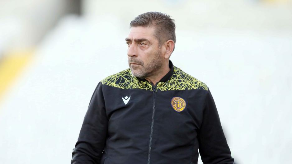 Παντελίδης: «Αυτή η ομάδα πρέπει να αλλάξει πολλά...» thumb