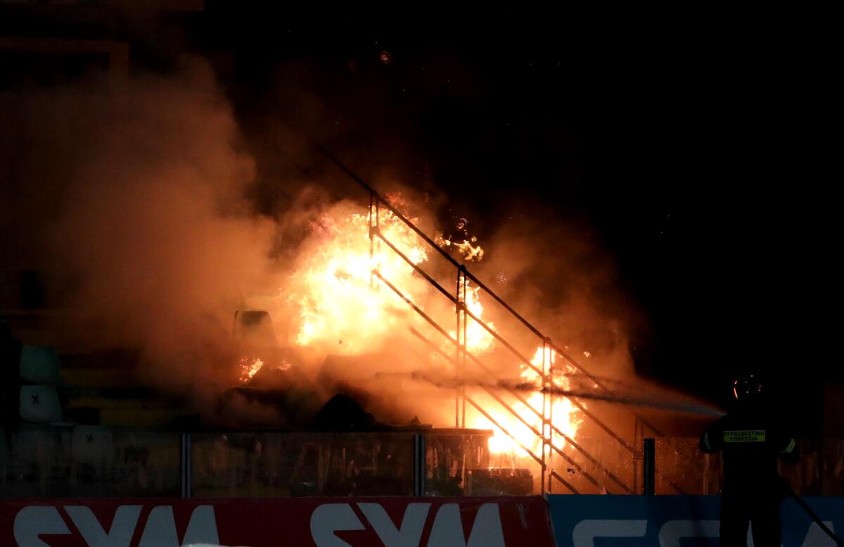 Τότε δεν θα μετακινηθούν οι οπαδοί των τεσσάρων! (Τι ισχύει) thumb