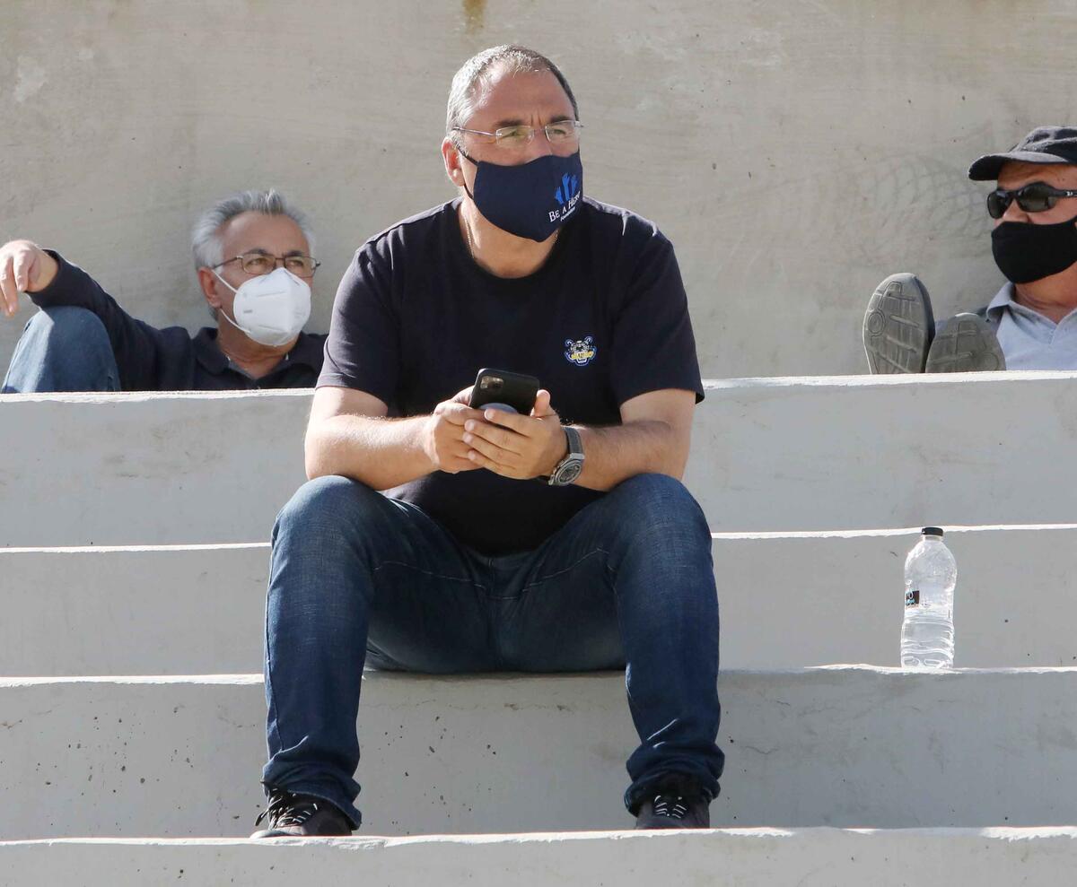 Ξέσπασμα από τον Κλεάνθη: «Αλήτες, τιποτένια ανθρωπάκια» thumb