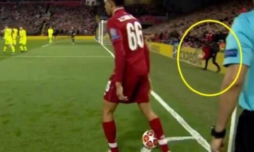Επαγγελματικό συμβόλαιο στο ball-boy του πιο έξυπνου κόρνερ στην ιστορία! thumb