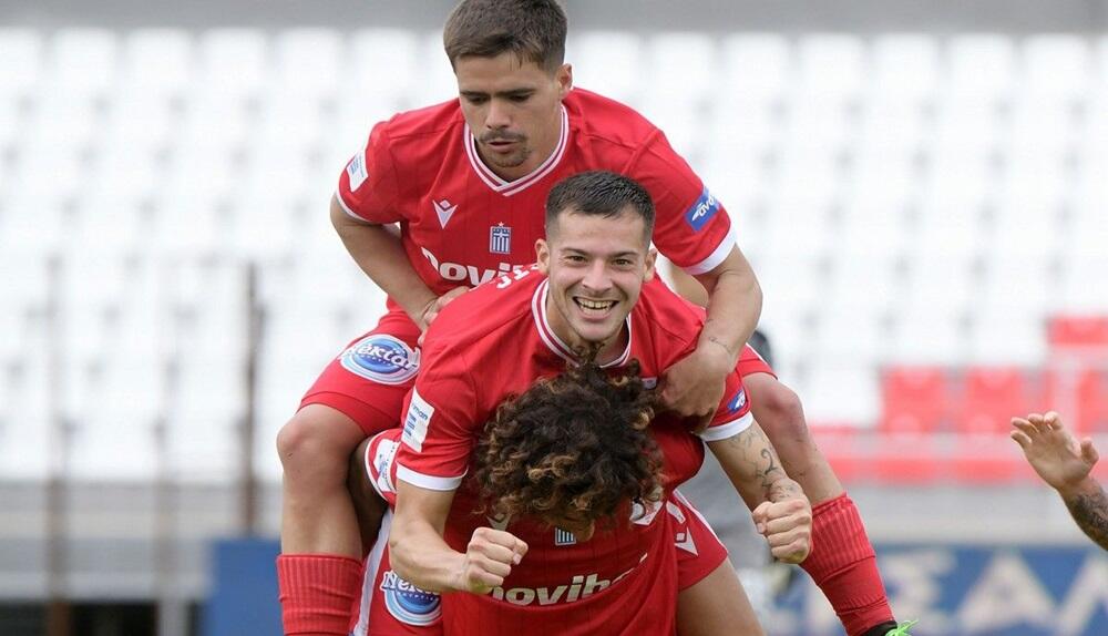 Μαθηματική παραμονή και πρωτιά στα πλέι άουτ για τον Πανσερραϊκό thumb