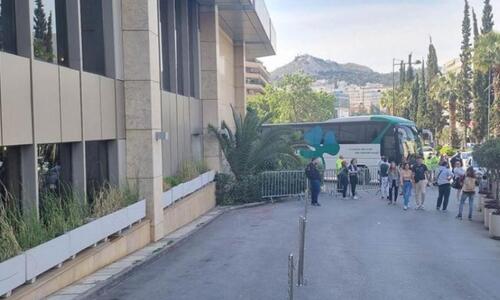 Δρακόντεια μέτρα στο ξενοδοχείο που βρίσκεται η αποστολή του Παναθηναϊκού thumb