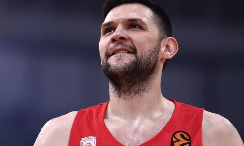 Παπανικολάου για την παραμονή του στον Ολυμπιακό thumb