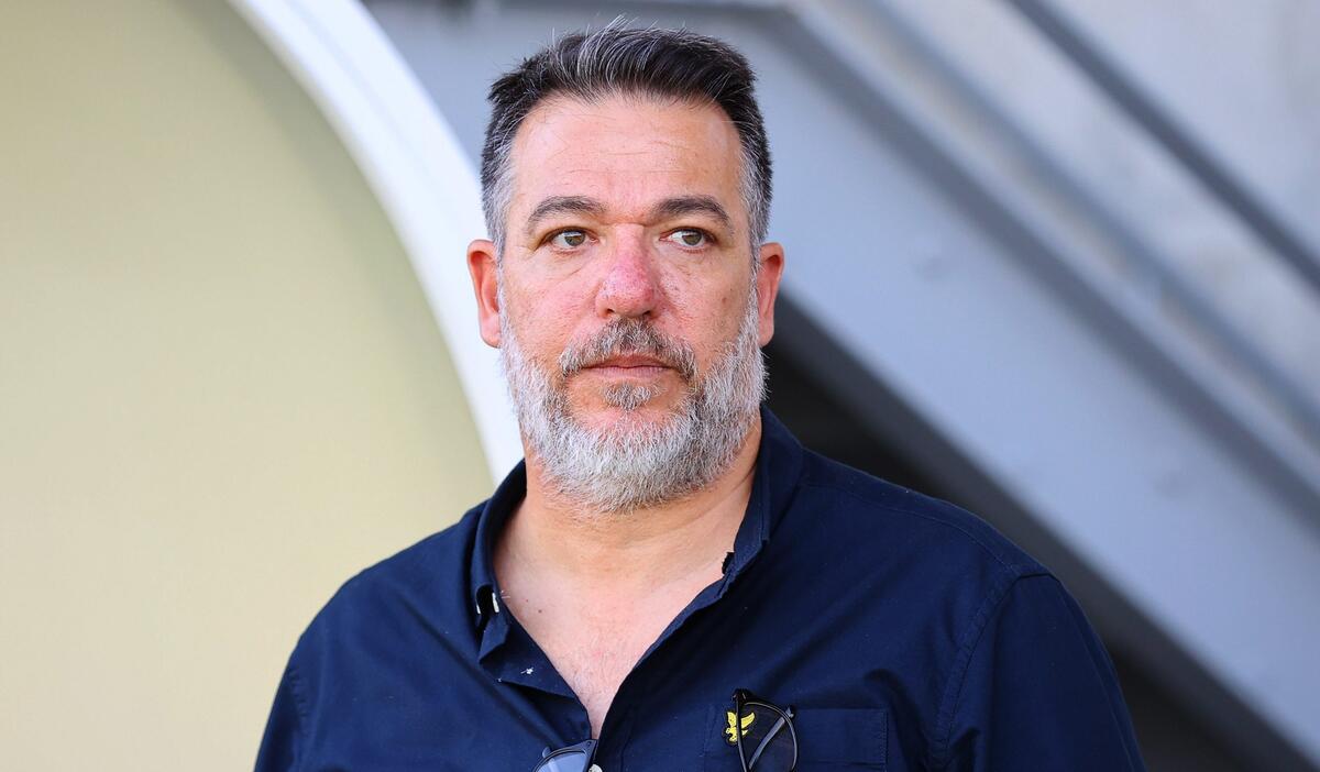 Πετεβίνος: «Έχουμε μειωμένες επιλογές, δεν είχε καλή απόδοση ο διαιτητής» thumb