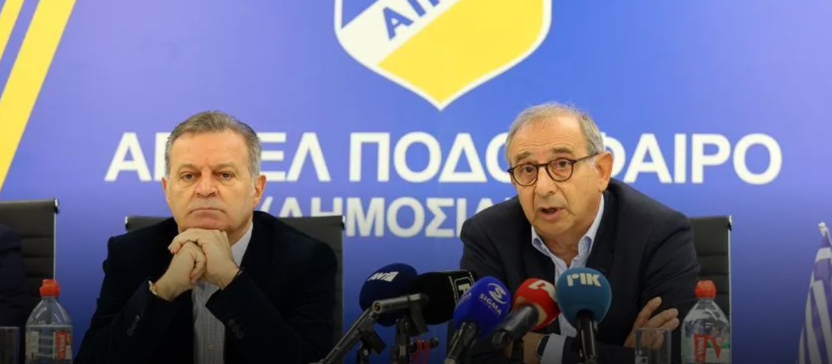 Σωματείο ΑΠΟΕΛ: Συνεχίζει με Ζιβανάρη thumb