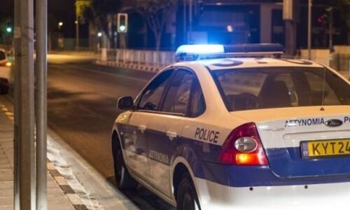 Επίθεση κουκουλοφόρων σε οπαδούς της ΑΕΛ - Στο νοσοκομείο δύο άντρες thumb