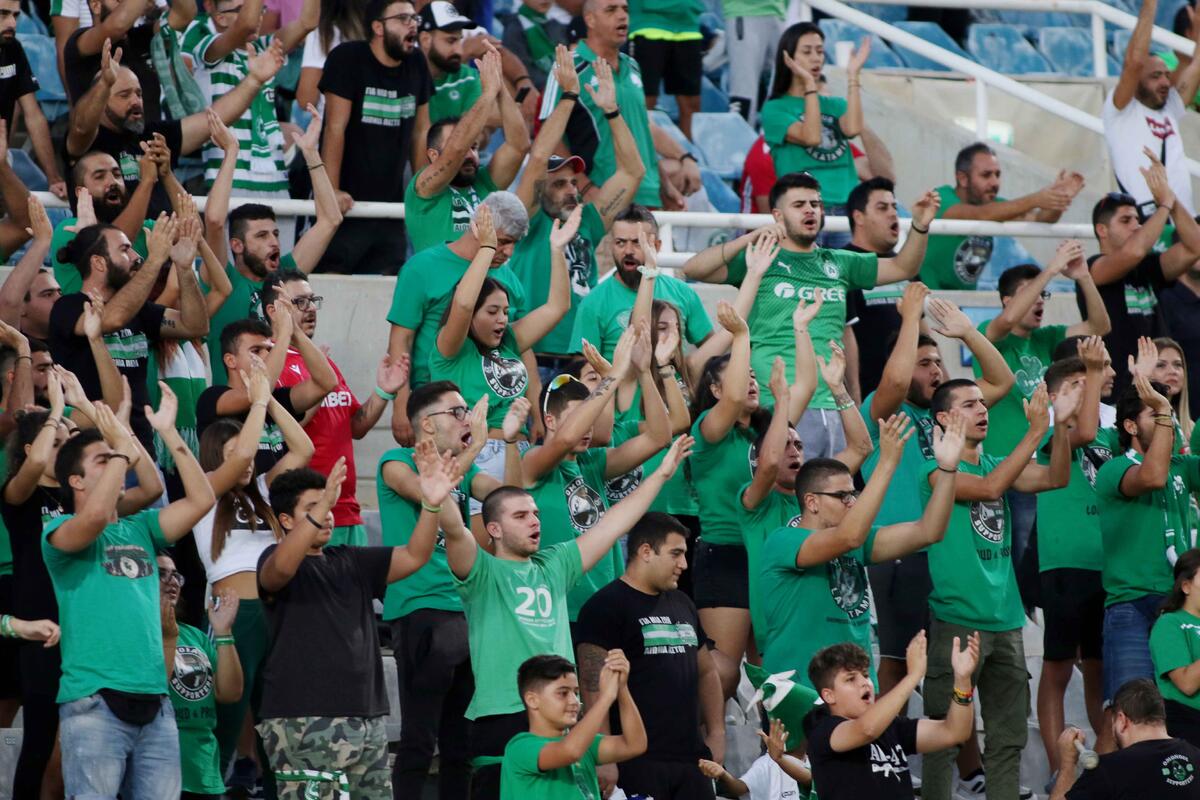 Ξεχωριστή καλημέρα από την Ομόνοια στον 'πράσινο' λαό (video) thumb