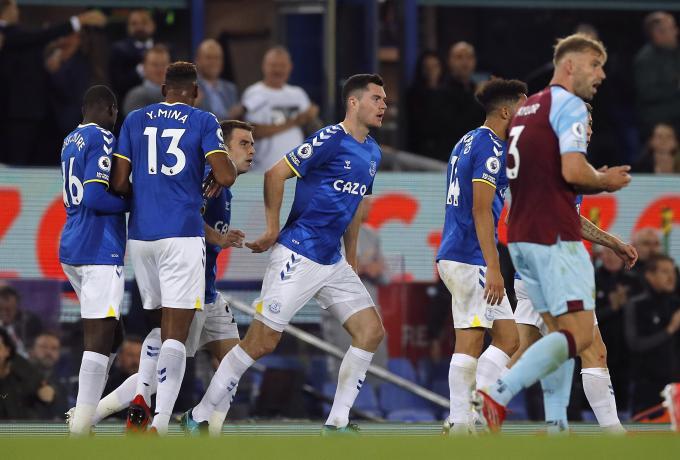 Κινδυνεύει με αφαίρεση βαθμών από την Premier League η Έβερτον thumb