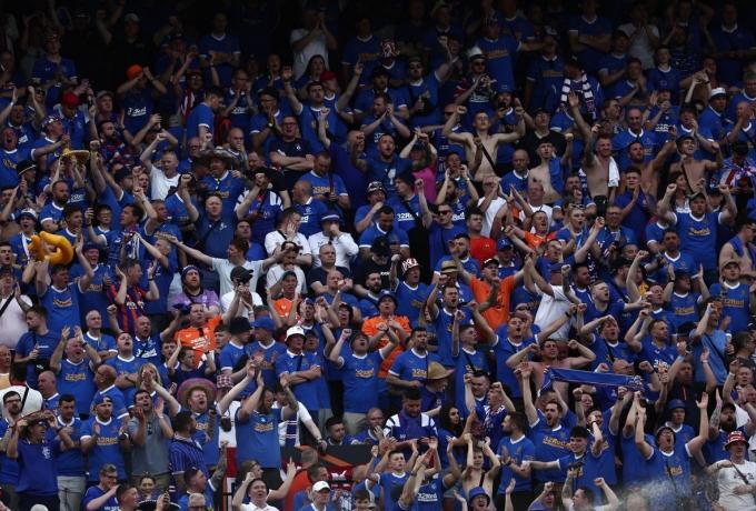 Φυλάκιση ενός έτους σε οπαδό που πέταξε μπουκάλι σε φυσιοθεραπευτή thumb