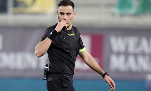«Δεν μπορώ να καταλάβω γιατί έβλεπαν 4' αυτή τη φάση...» thumb